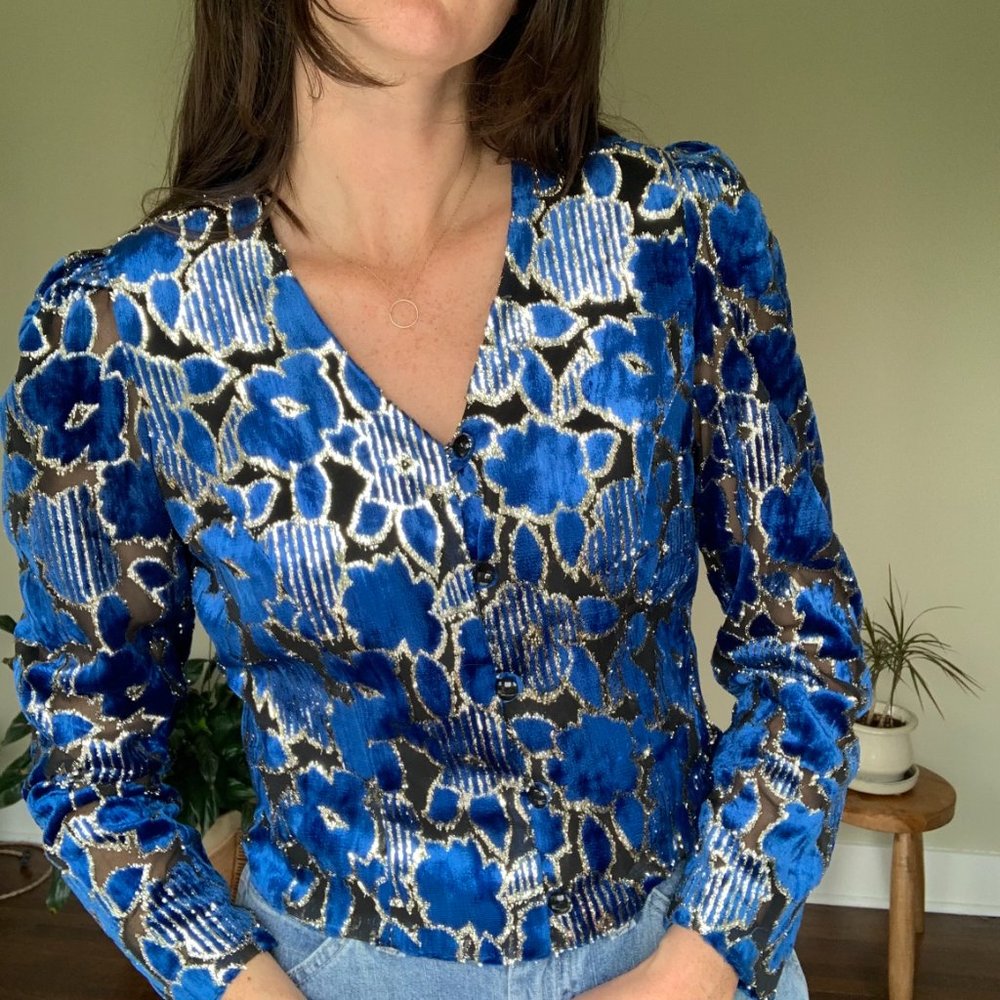 Vintage Velvet Top - Picture 2 of 7